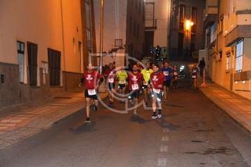 Telde se engancha al amor con su carrera nocturna (Foto TA)